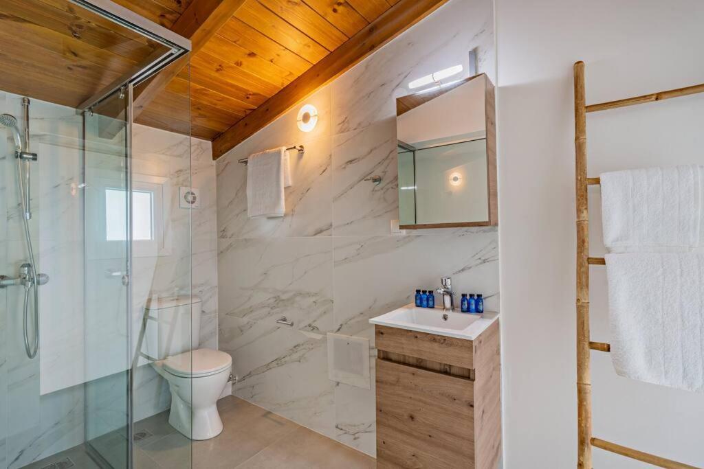 Sofia Suite, A Seafront Hideaway ! Pánormos Zewnętrze zdjęcie