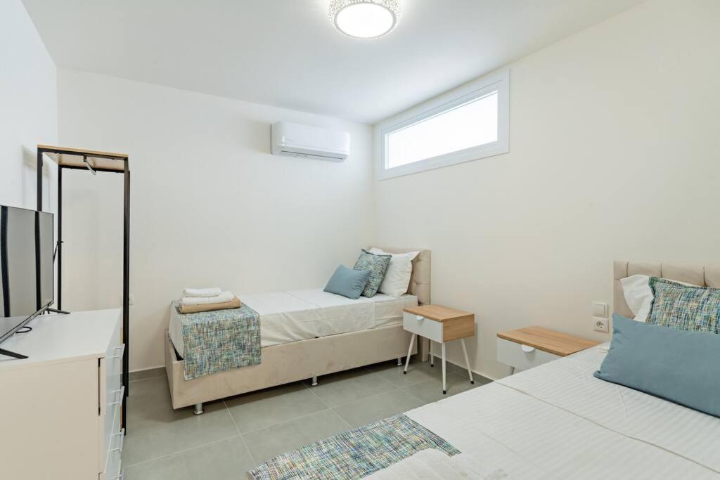Sofia Suite, A Seafront Hideaway ! Pánormos Zewnętrze zdjęcie