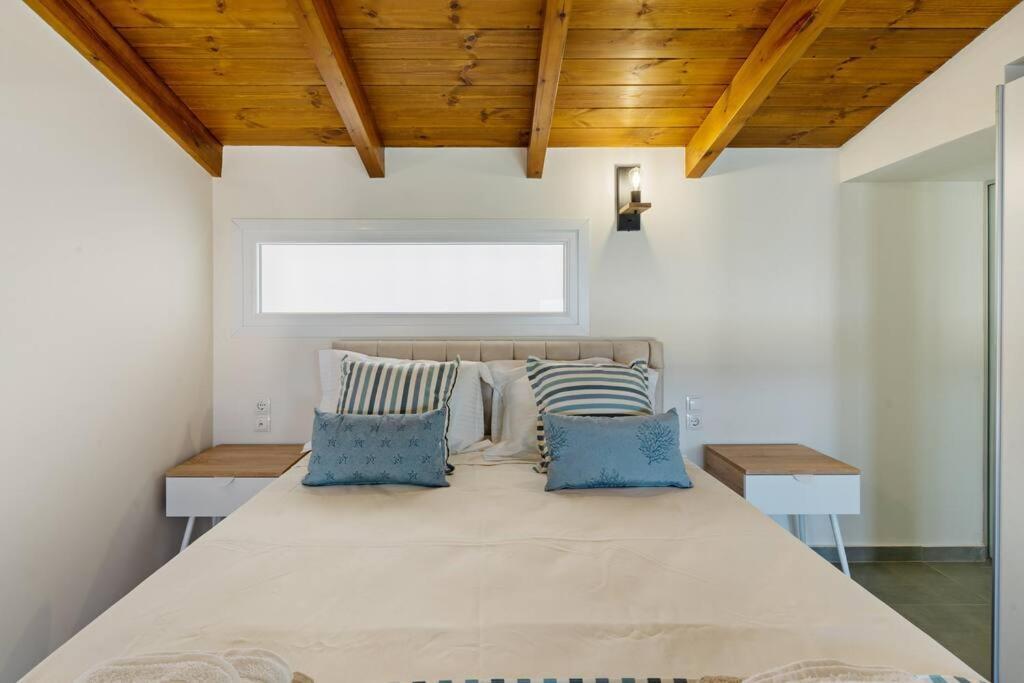 Sofia Suite, A Seafront Hideaway ! Pánormos Zewnętrze zdjęcie